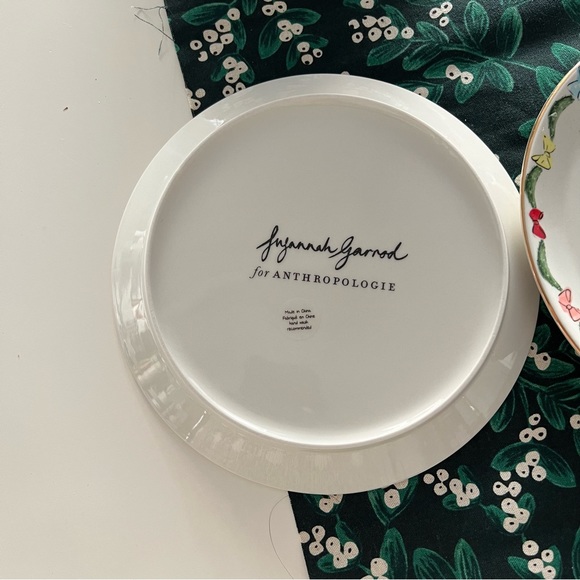 Anthropologie Susannah Garrod 'Tis The Season Leopard Dessert Plate - Picture 2 of 2